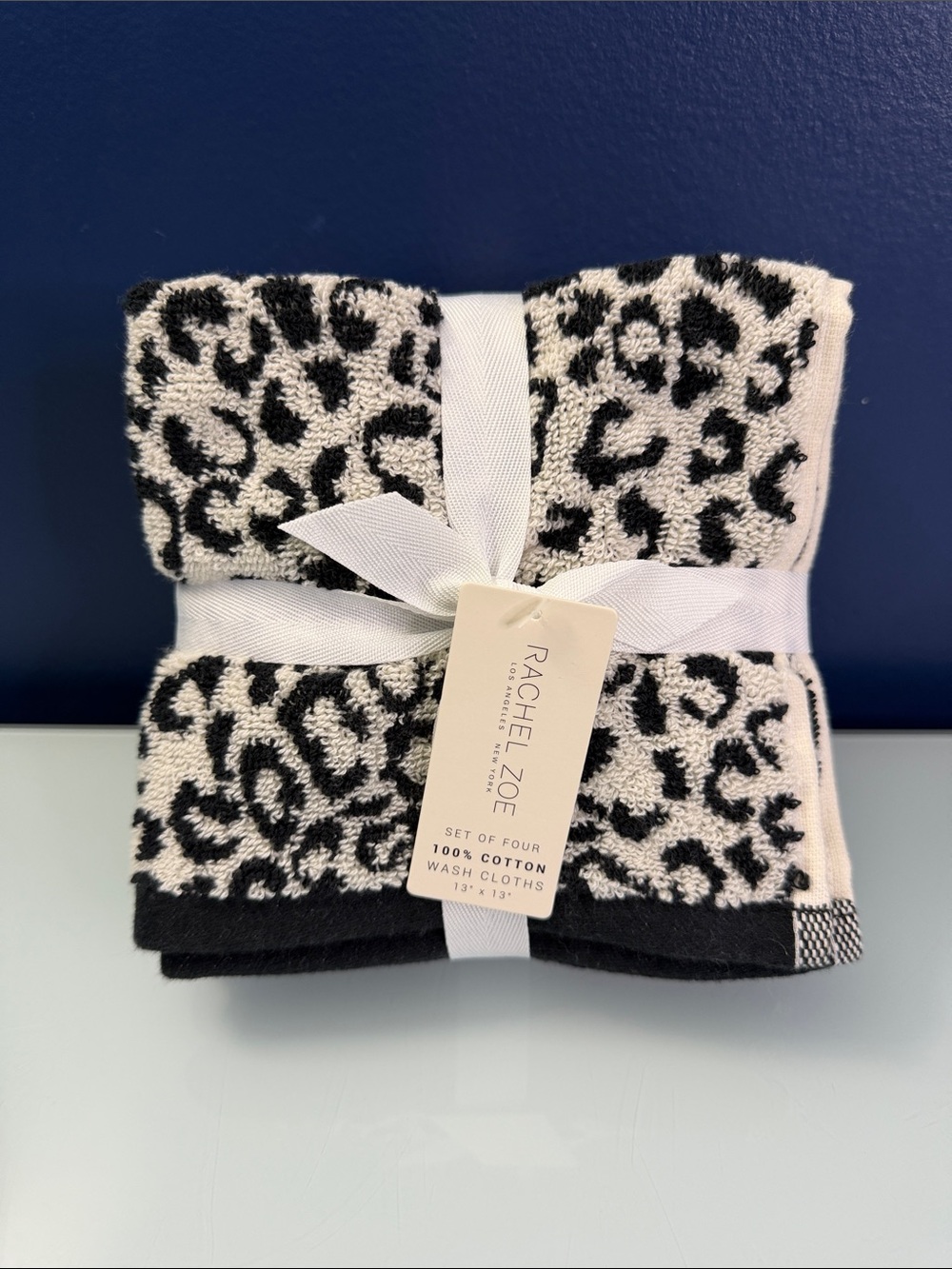 NWT Rachel Zoe Cheetah Print Wash Cloths